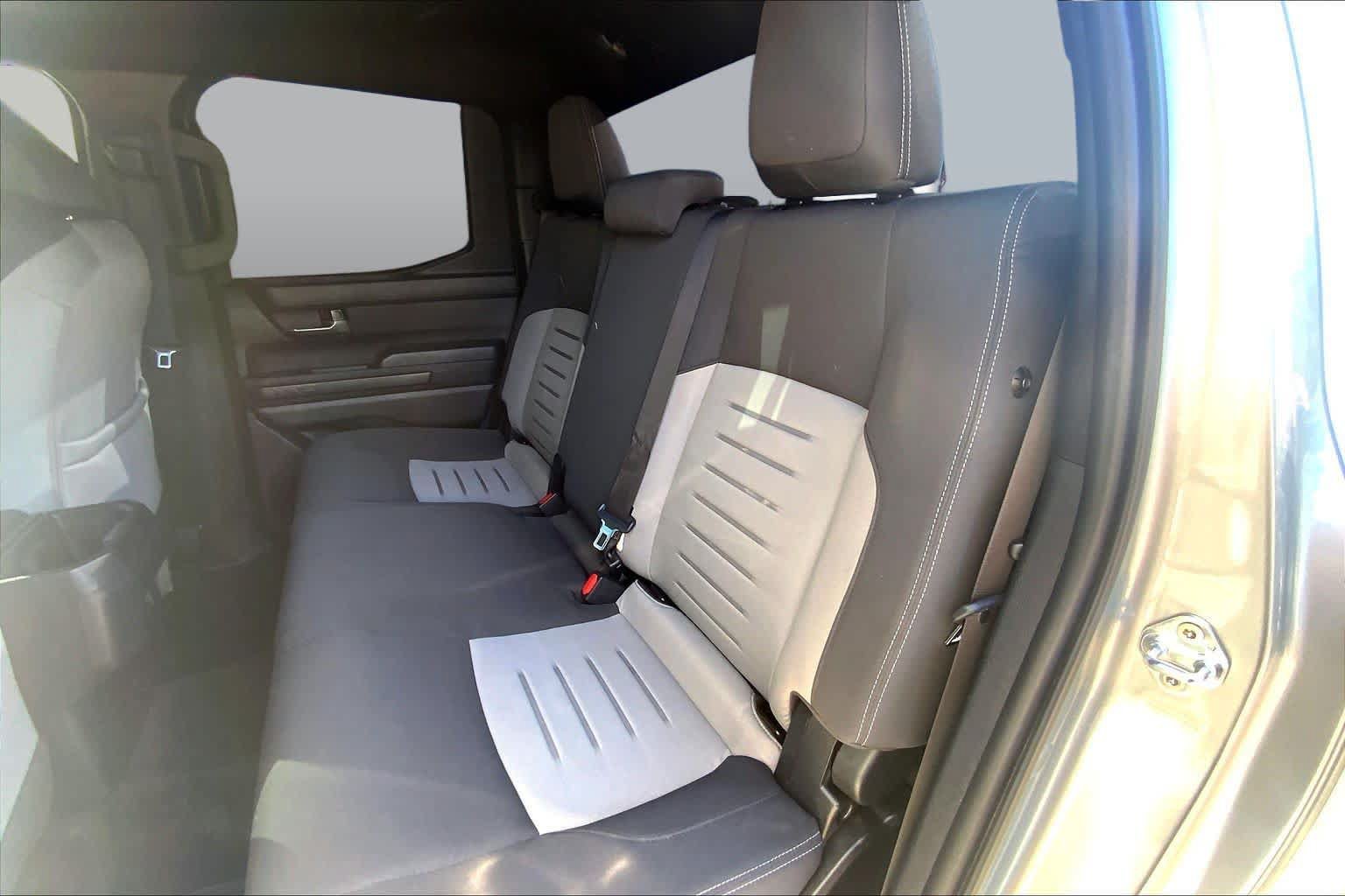 Used 2025 Toyota Tacoma TRD Sport AWD/4WD image 20