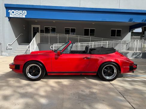 Used 1988 Porsche 911 Carrera image 3