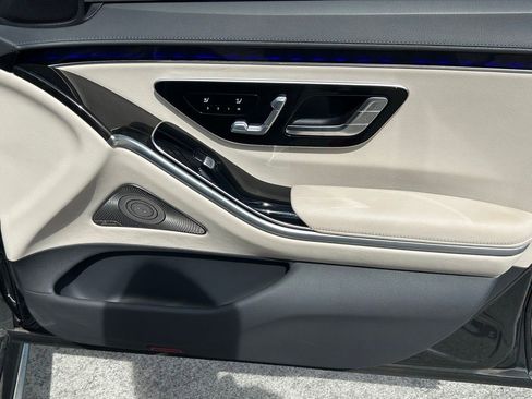 Used 2023 Mercedes-Benz S 500 4MATIC image 33