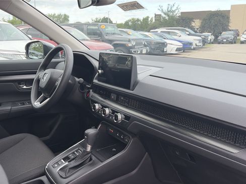 Used 2026 Honda CR-V LX image 14