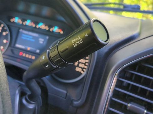 Used 2018 Ford F150 XLT w/ XTR Package image 18