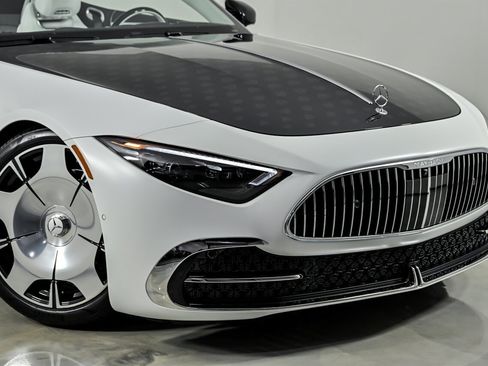 Used 2026 Mercedes-Benz Maybach SL 680 image 2