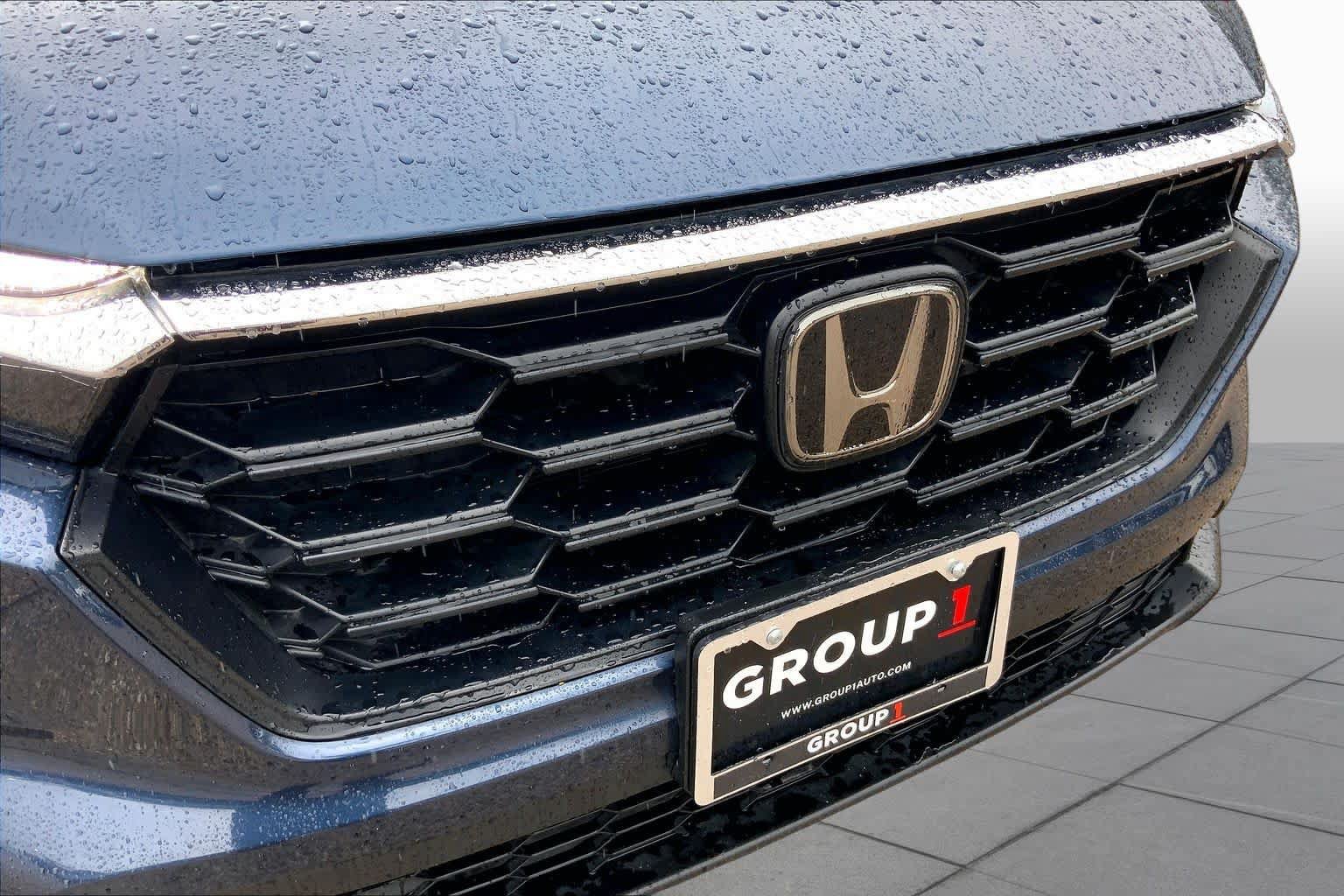 Used 2023 Honda CR-V LX image 29