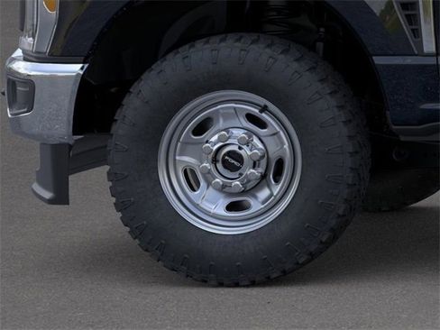 New 2026 Ford F250 XL w/ XL Off-Road Package image 19