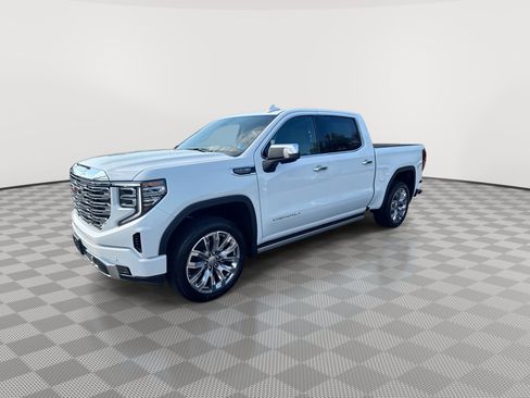 New 2026 GMC Sierra 1500 Denali w/ Denali Reserve Package AWD/4WD image 4