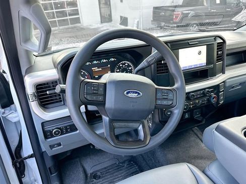 New 2025 Ford F550 4x4 Regular Cab Super Duty image 11