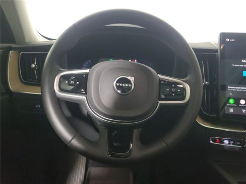 Certified 2026 Volvo XC60 T8 Ultra w/ Climate Package PRO AWD/4WD image 12