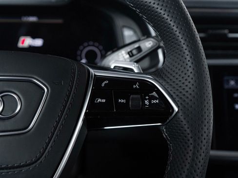 Used 2025 Audi RS 6 performance image 51