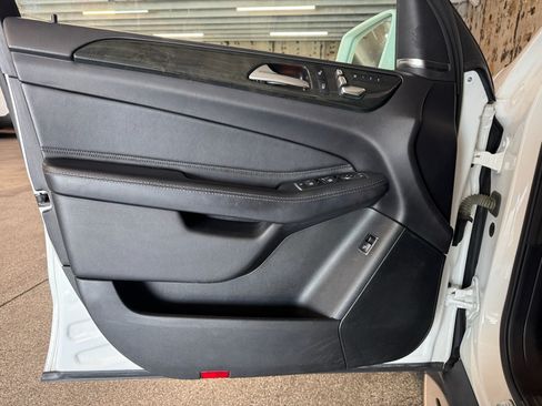 Used 2017 Mercedes-Benz GLE 350 image 15