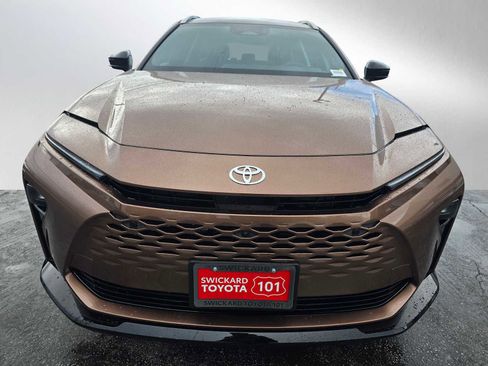 New 2025 Toyota Crown Signia image 8