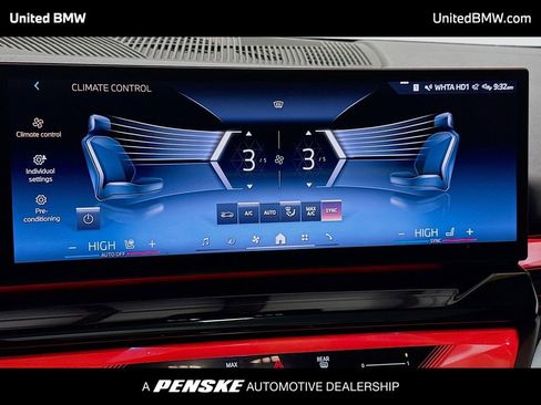 Used 2025 BMW i5 xDrive40 w/ Executive Package image 11