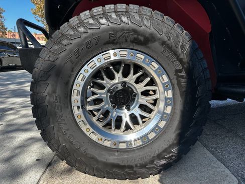 Used 2021 Jeep Wrangler Unlimited Sport image 16