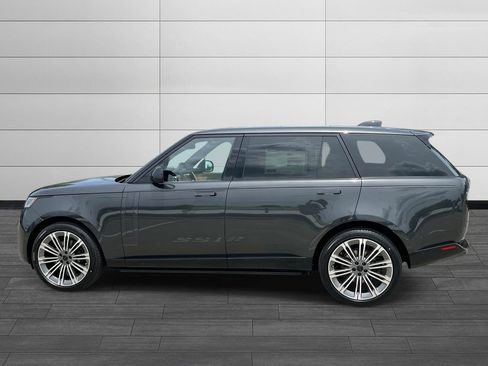 New 2026 Land Rover Range Rover Long Wheelbase SE AWD/4WD image 2