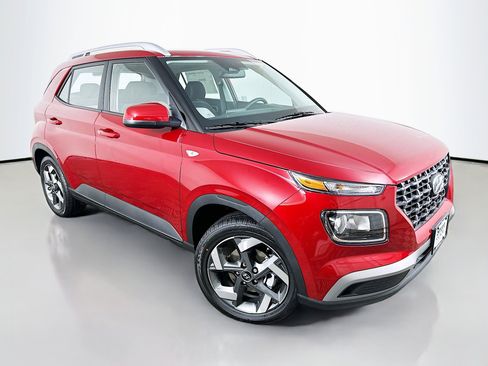 New 2025 Hyundai Venue SEL image 1