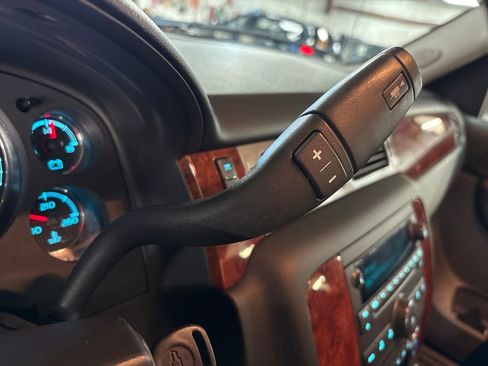 Used 2013 Chevrolet Avalanche LT w/ All-Star Edition AWD/4WD image 25