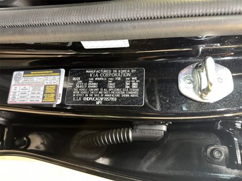 Certified 2023 Kia Sportage LX image 31