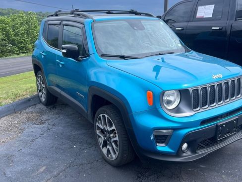 Used 2022 Jeep Renegade Limited w/ Sun, Sound & Wheels Group AWD/4WD image 3