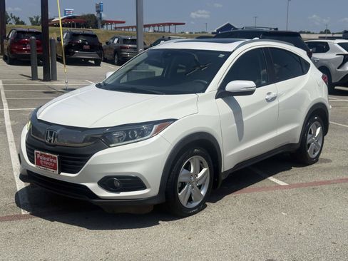 Used 2019 Honda HR-V EX image 1