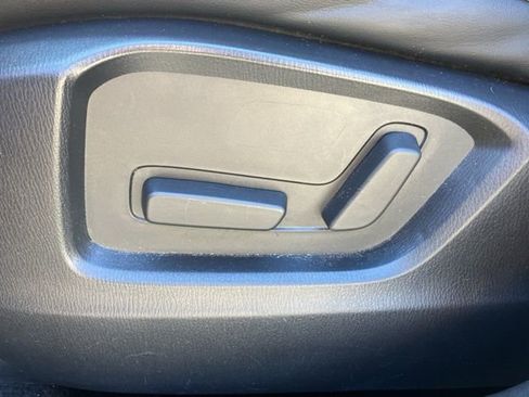 Used 2025 MAZDA CX-5 AWD 2.5 S w/ Select Package image 19