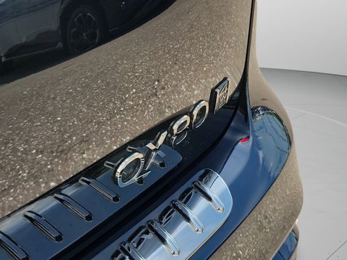Certified 2026 INFINITI QX80 Autograph w/ Autograph Exterior Package AWD/4WD image 29