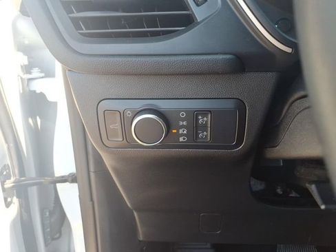 Used 2022 Ford Escape SE w/ Convenience Package image 13