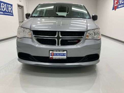 Used 2013 Dodge Grand Caravan American Value Package image 3