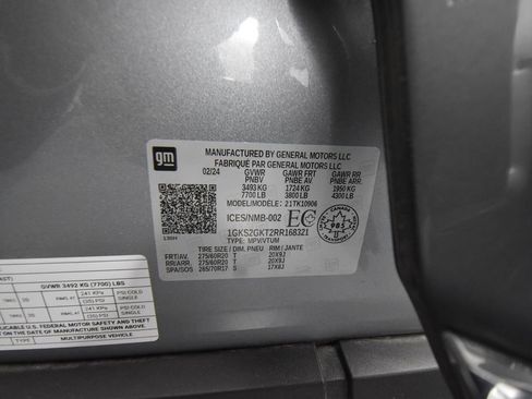 Used 2024 GMC Yukon XL SLT image 60