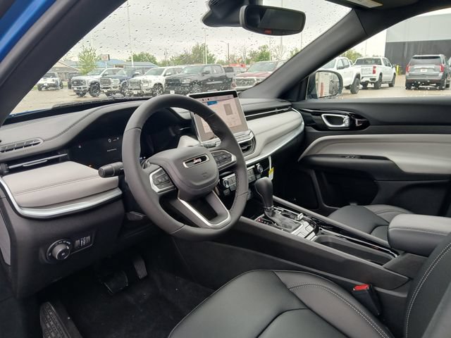New 2026 Jeep Compass Limited w/ Sun, Sound & Navigation Group AWD/4WD image 9