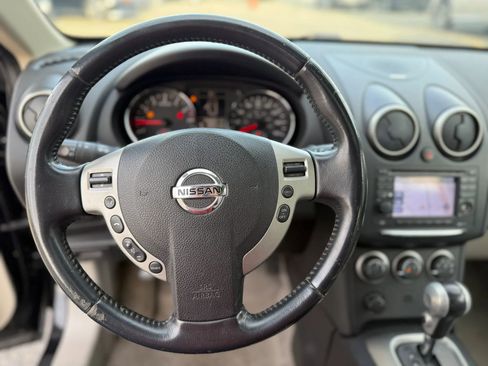 Used 2011 Nissan Rogue SV w/ SL Pkg FWD image 22