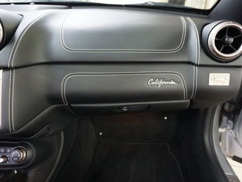 Used 2011 Ferrari California image 20