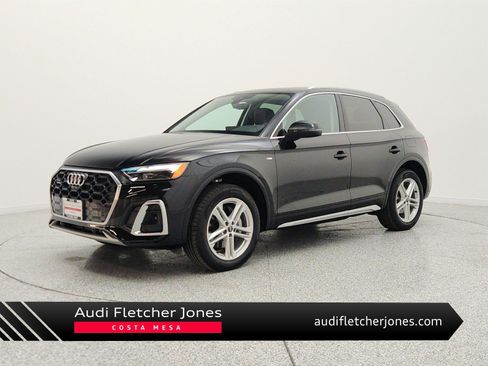 Used 2023 Audi Q5 e Premium Plus w/ Premium Plus Package AWD/4WD image 1