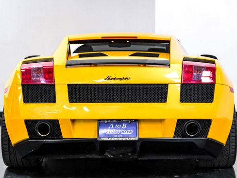 Used 2005 Lamborghini Gallardo image 8