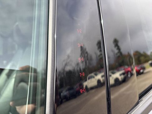 Used 2022 Ford Escape SEL w/ Class II Trailer Tow Package image 10