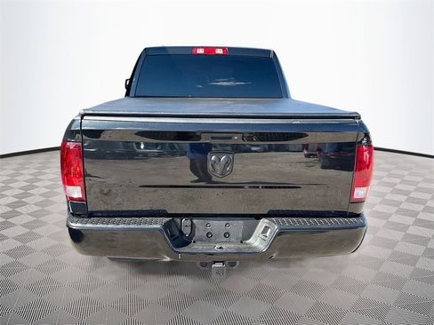 Used 2018 RAM 1500 Express image 7