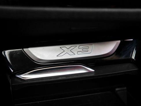 Used 2023 BMW X3 sDrive30i w/ M Sport Package RWD image 31