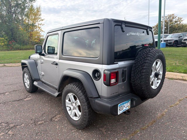 Used 2019 Jeep Wrangler Sport AWD/4WD image 3
