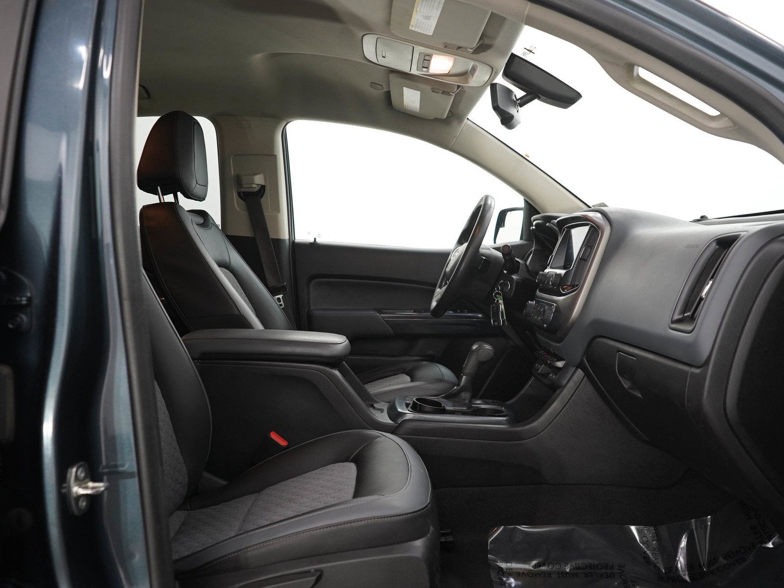 Used 2019 Chevrolet Colorado Z71 AWD/4WD image 11