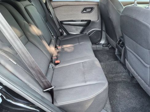 Used 2023 Nissan Rogue S AWD/4WD image 24
