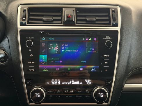 Used 2019 Subaru Outback 2.5i Limited w/ Popular Package #2 AWD/4WD image 34
