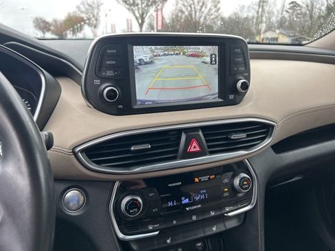 Used 2019 Hyundai Santa Fe SEL image 22