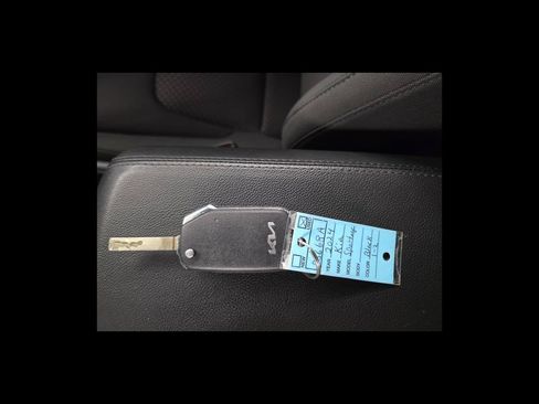 Used 2024 Kia Sportage LX AWD/4WD image 26