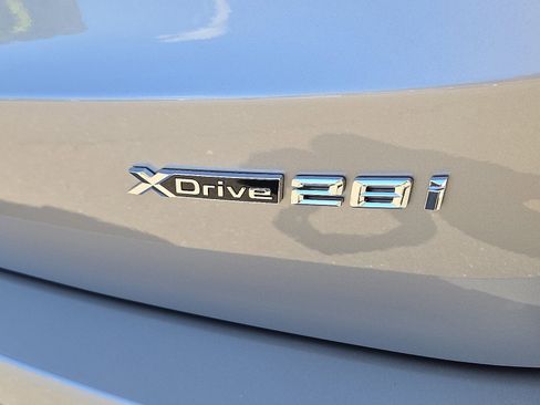 New 2026 BMW X1 xDrive28i w/ Convenience Package image 16