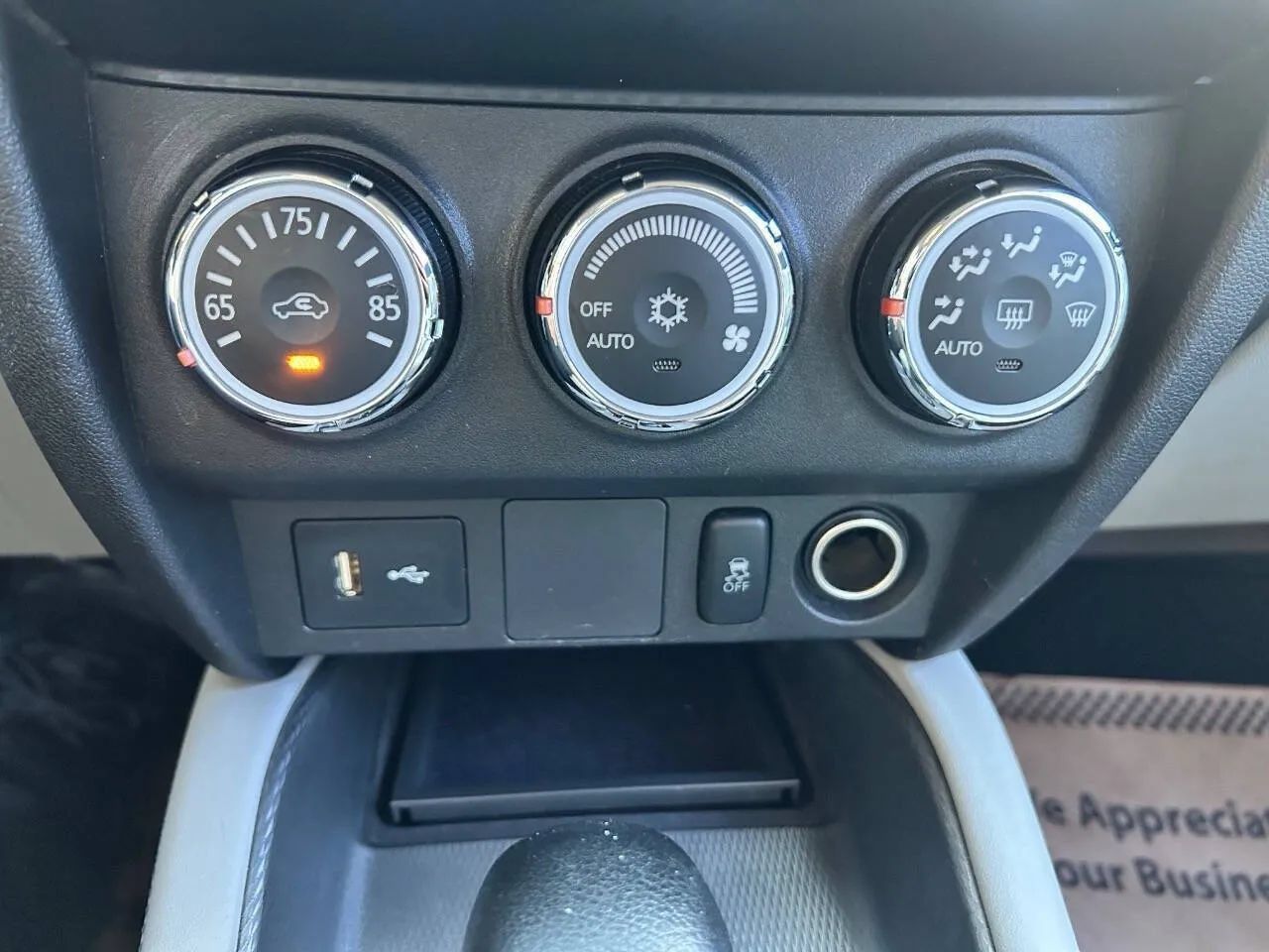 Used 2018 Mitsubishi Outlander Sport ES FWD image 23