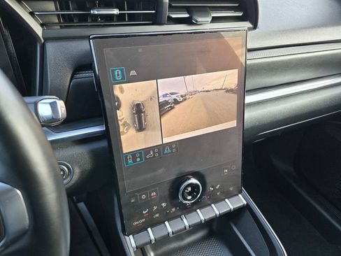 New 2025 GMC Terrain Elevation w/ Technology Package II image 9