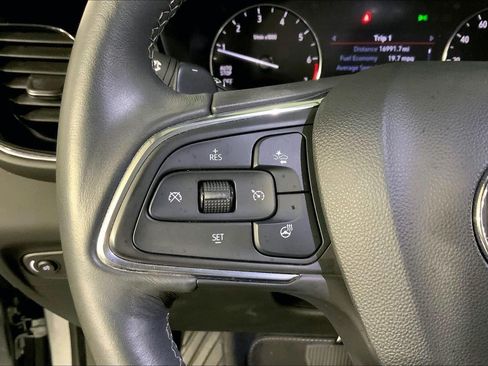 Used 2023 Buick Envision Preferred FWD image 18