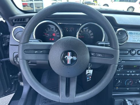 Used 2007 Ford Mustang GT RWD image 14