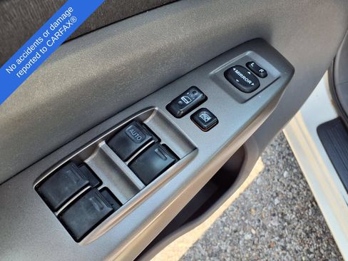Used 2008 Toyota Prius Touring w/ Pkg 3 FWD image 16