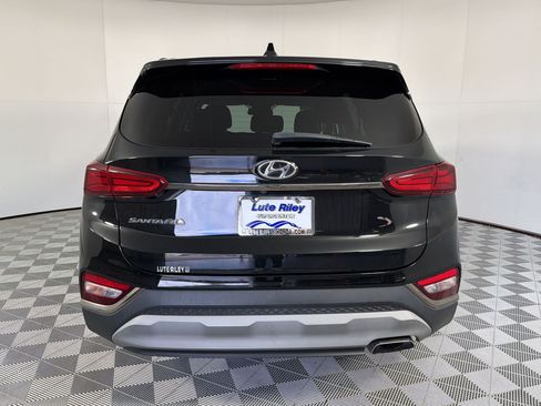 Used 2019 Hyundai Santa Fe SEL FWD image 10