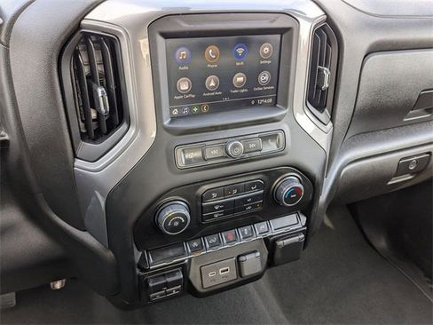 Used 2022 Chevrolet Silverado 1500 Custom image 11