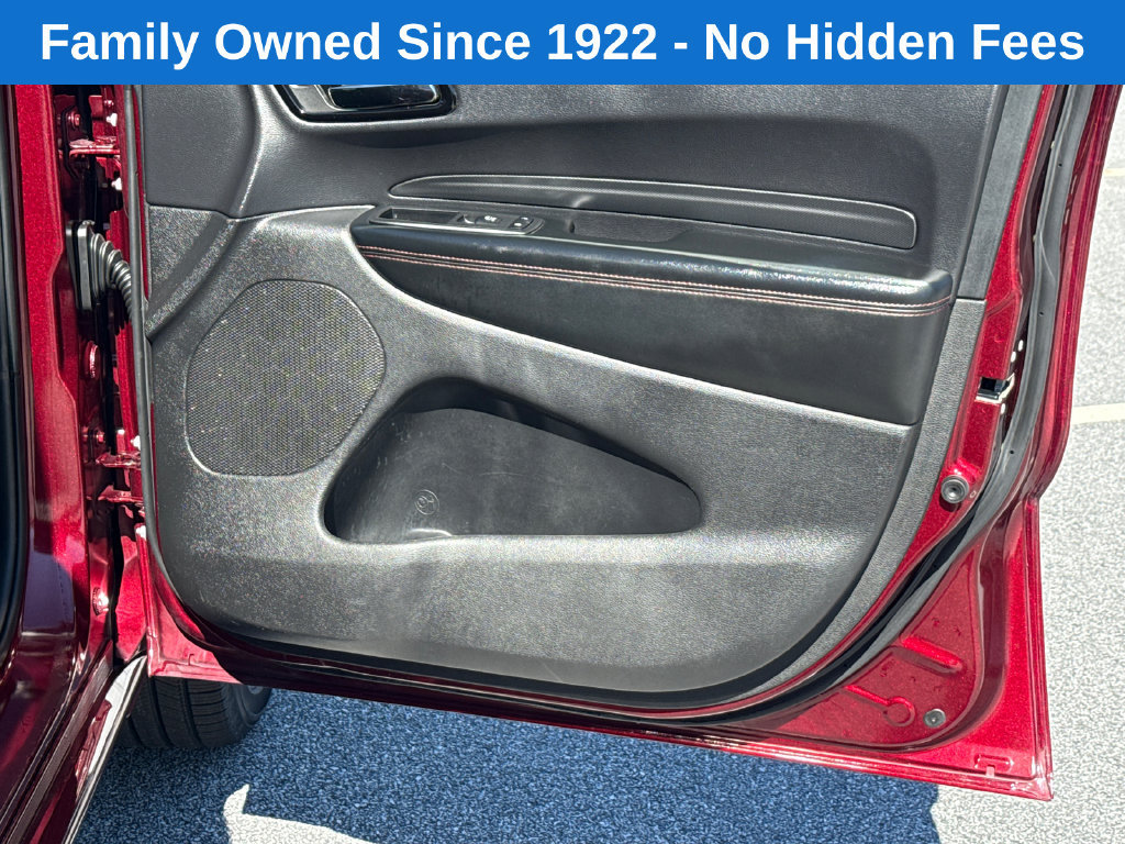 Used 2025 Dodge Durango GT AWD/4WD image 14